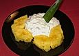 Ananas - Carpaccio mit Bounty - Sahne