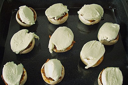 Gef&uuml;llte Champignons 32