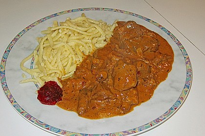 Delikates Wildgulasch mit Spätzle 8