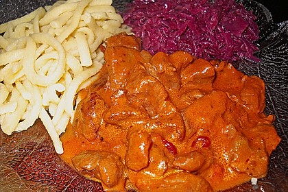 Delikates Wildgulasch mit Spätzle 12