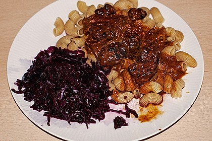 Delikates Wildgulasch mit Spätzle 16