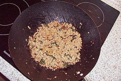 Schweinehackfleisch mit gr&uuml;nem Pfeffer - Mou Phad Kaphrao Prik Thai Sod 3