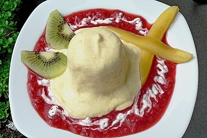 Mangoparfait auf Himbeerpüree 1
