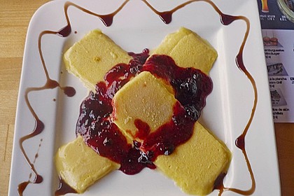 Mangoparfait auf Himbeerpüree 5