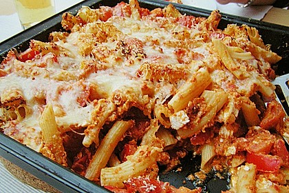 Auflauf mit Oliven, Tomaten, Pesto und Feta-Käse 4