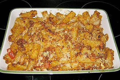 Auflauf mit Oliven, Tomaten, Pesto und Feta-Käse 2