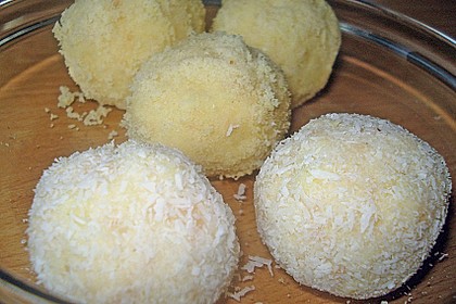 Schneeb&auml;lle 4