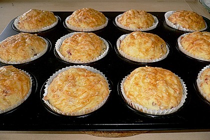 Herzhafte Schinken-Käse-Muffins 20