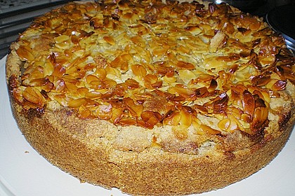 Quarkkuchen mit Mandelhaube 2