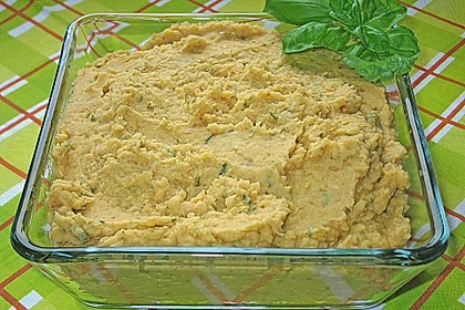 Hummus 3