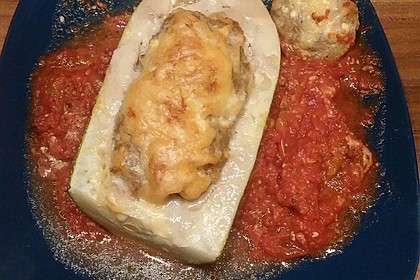 Annas gefüllte Zucchini im Tomatenbett 13