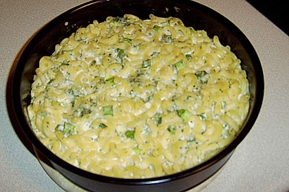Nudelpizza mit Meeresfr&uuml;chten 3