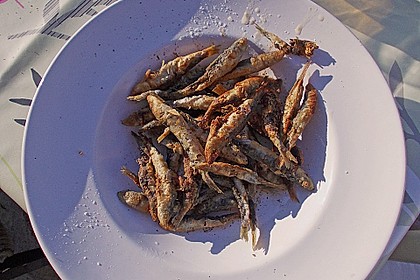 Gebackene kleine Fische 3