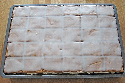 Butterkekskuchen mit Stachelbeeren 3