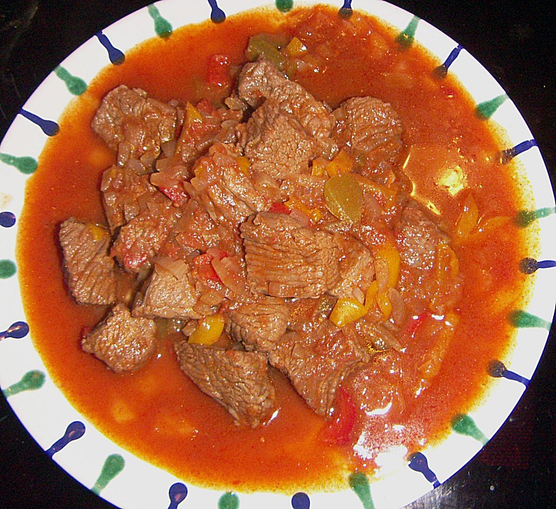 Spanisches Rotweingulasch mit Paprika (Rezept mit Bild) | Chefkoch.de