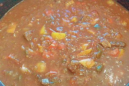 Spanisches Rotweingulasch mit Paprika 1