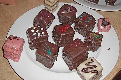 Petits Fours 69