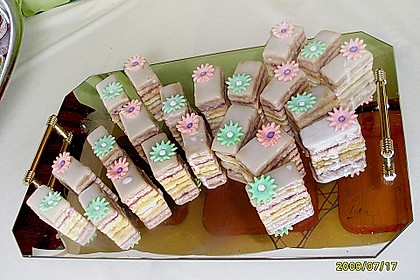 Petits Fours 14