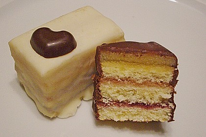 Petits Fours 17