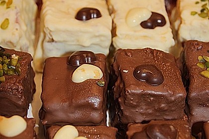Petits Fours 39