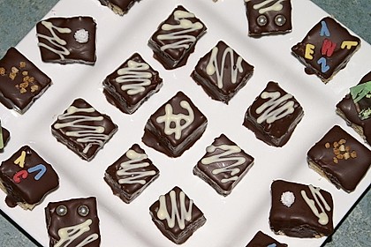 Petits Fours 37