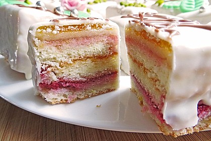 Petits Fours 6