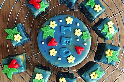 Petits Fours 35