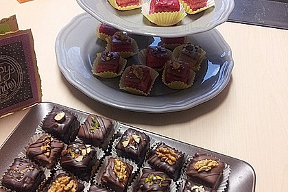 Petits Fours 10
