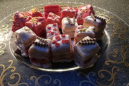 Petits Fours 27