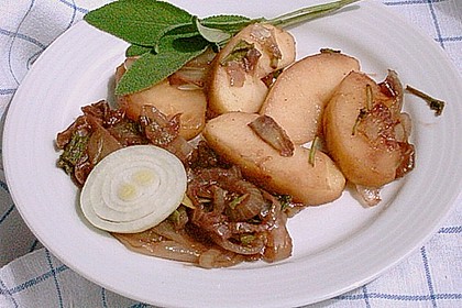 Apfel - Zwiebel - Salbei Gem&uuml;se