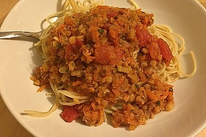 Bolognese von roten Linsen 25