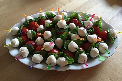 Mozzarella - Tomaten Spieße 9