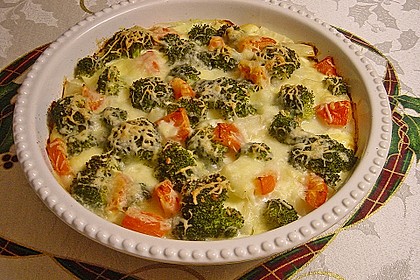 Kartoffelauflauf mit Brokkoli und Tomaten 3