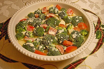 Kartoffelauflauf mit Brokkoli und Tomaten 23