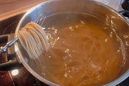 Spaghetti in Knoblauch und &Ouml;l 14