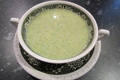 Brokkoli - Basilikum Suppe 15