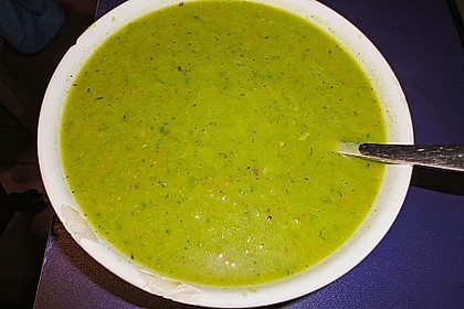 Brokkoli - Basilikum Suppe 5