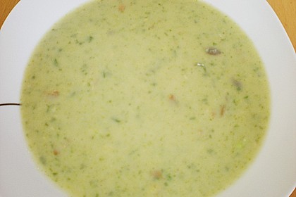 Brokkoli - Basilikum Suppe 12