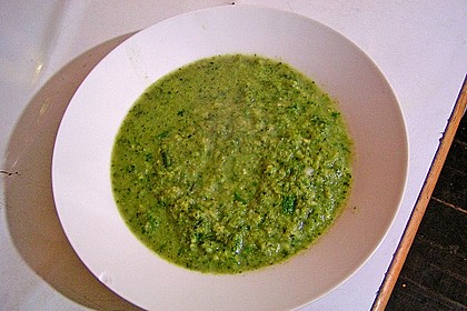 Brokkoli - Basilikum Suppe 11