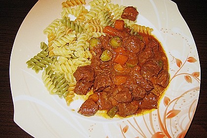 Gulasch nach Oma Magda 15