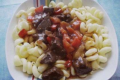 Gulasch nach Oma Magda 24