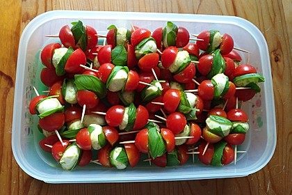 Tomaten - Mozzarella - Spieße 23