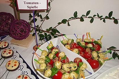 Tomaten - Mozzarella - Spieße 20