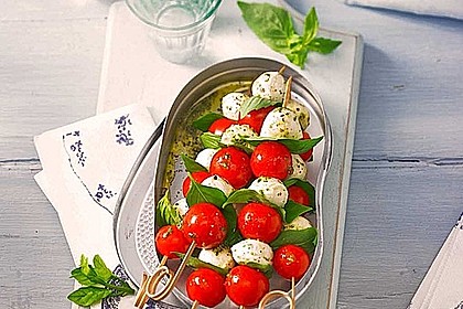 Tomaten - Mozzarella - Spieße 2