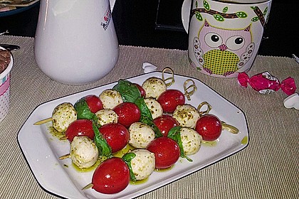 Tomaten - Mozzarella - Spieße 25