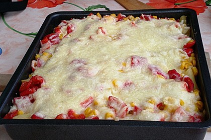 Bester bunter Nudelauflauf mit Mais und Paprika 12