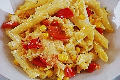 Bester bunter Nudelauflauf mit Mais und Paprika 13