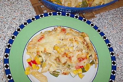 Bester bunter Nudelauflauf mit Mais und Paprika 2