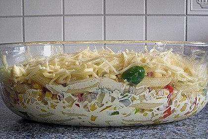 Bester bunter Nudelauflauf mit Mais und Paprika 17