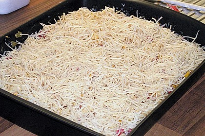 Bester bunter Nudelauflauf mit Mais und Paprika 9